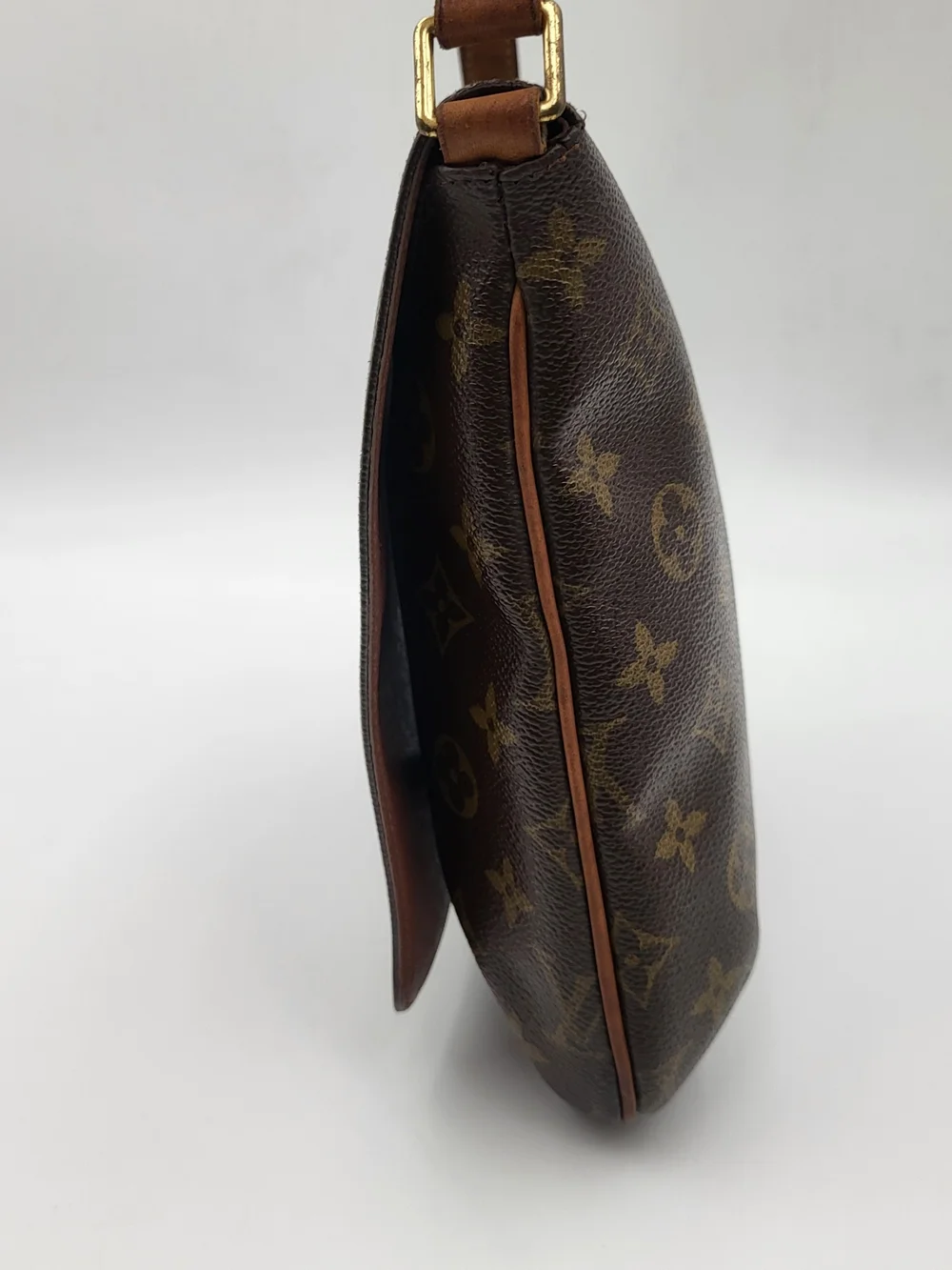 Louis Vuitton Monogram Musette Salsa PM Crossbody Bag..Authentic..